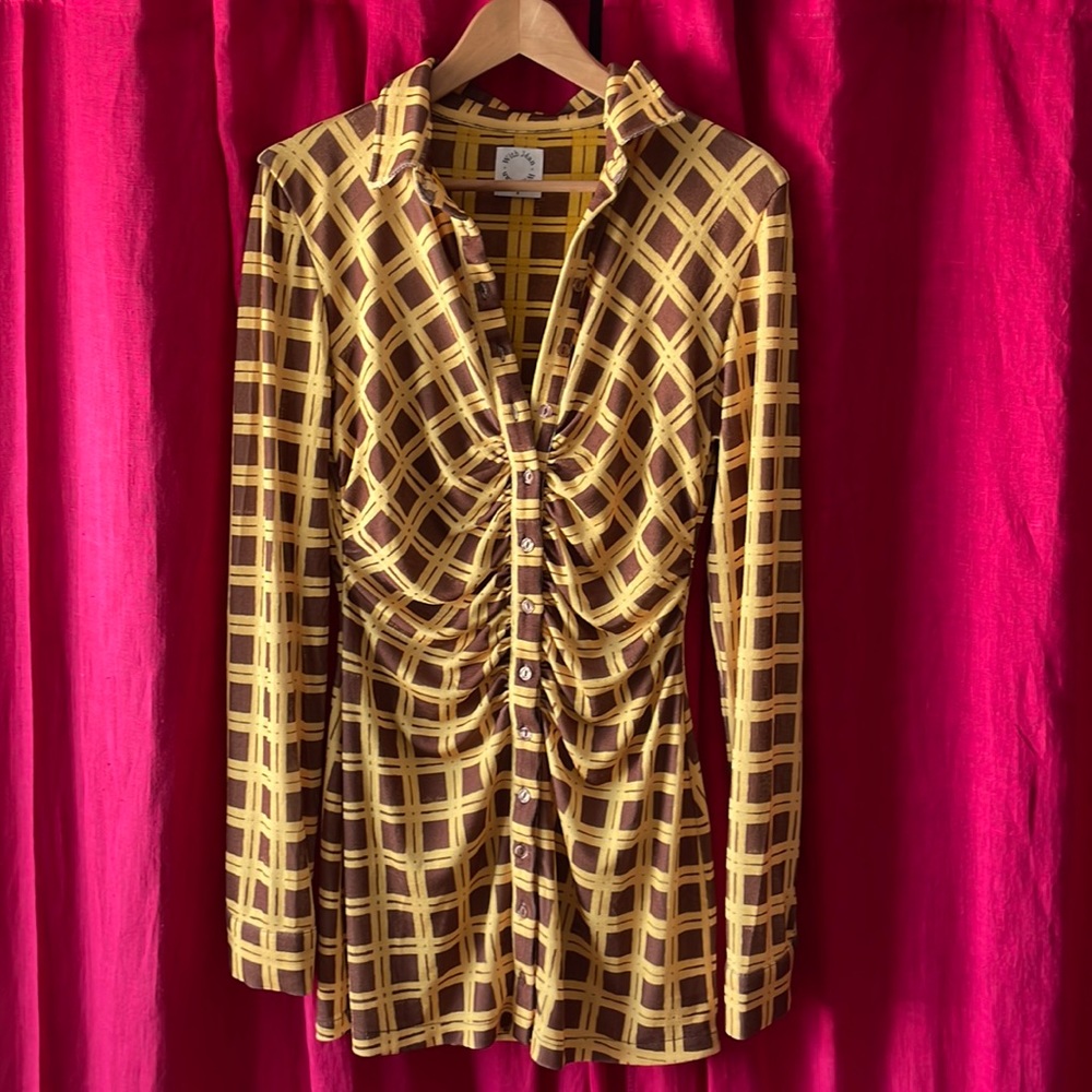 With Jéan Andy Dress • 70s print, long-sleeved mini-dress with ruching